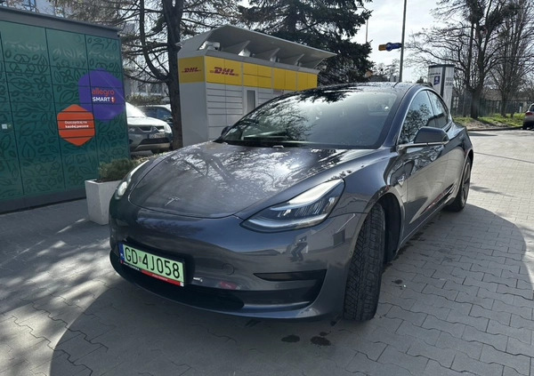 Tesla Model 3 cena 114000 przebieg: 36000, rok produkcji 2020 z Gdańsk małe 37